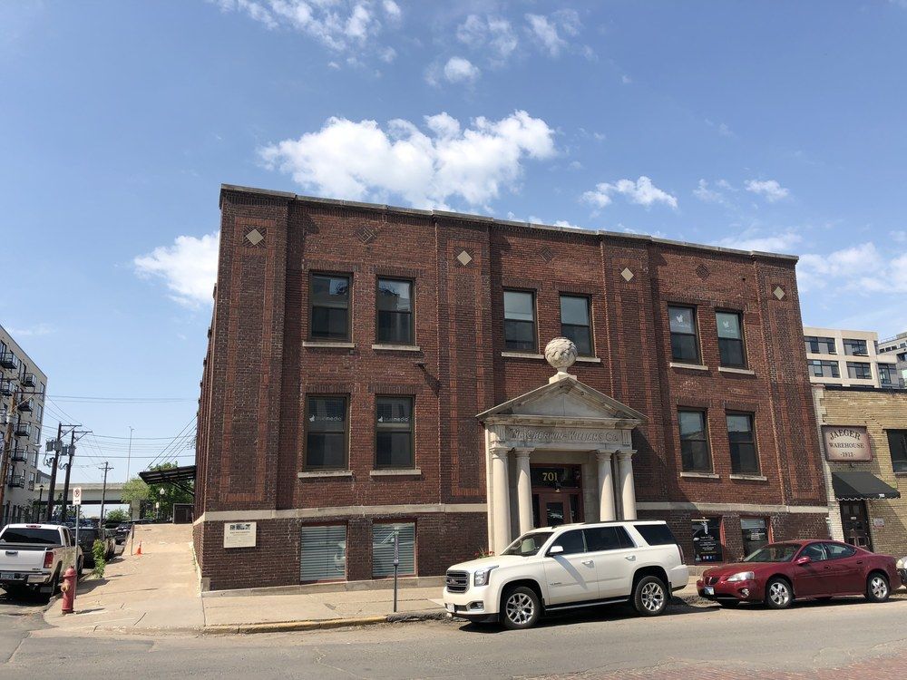 Sherwin Williams Building: 701 3rd Street North, Minneapolis, MN 55401